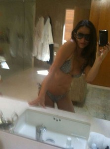 Demi Moore Twitter Bikini