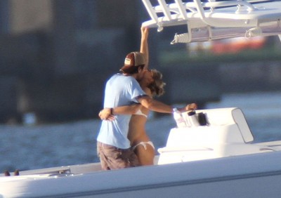 20111119-anna-kournikova-6